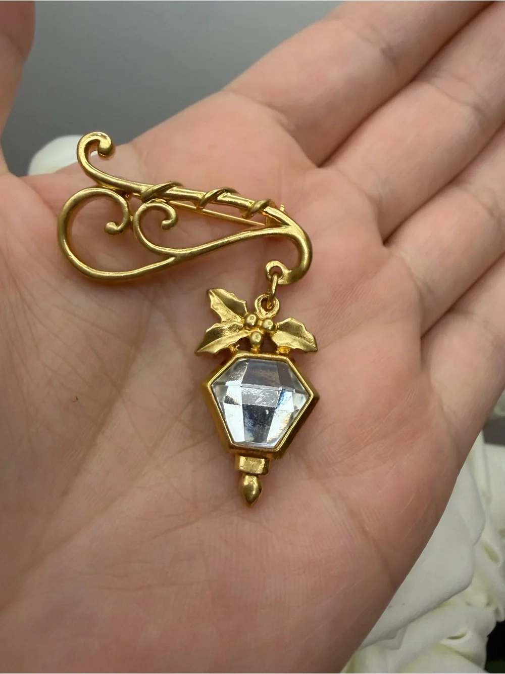 Vintage Gold-Tone Holiday Crystal Drop Brooch - Clear Crystal